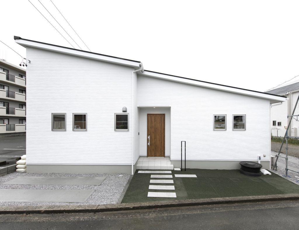 人気上昇中の「平屋」のメリットとデメリットとは？建てる前に知っておきたいことと建築実例も紹介