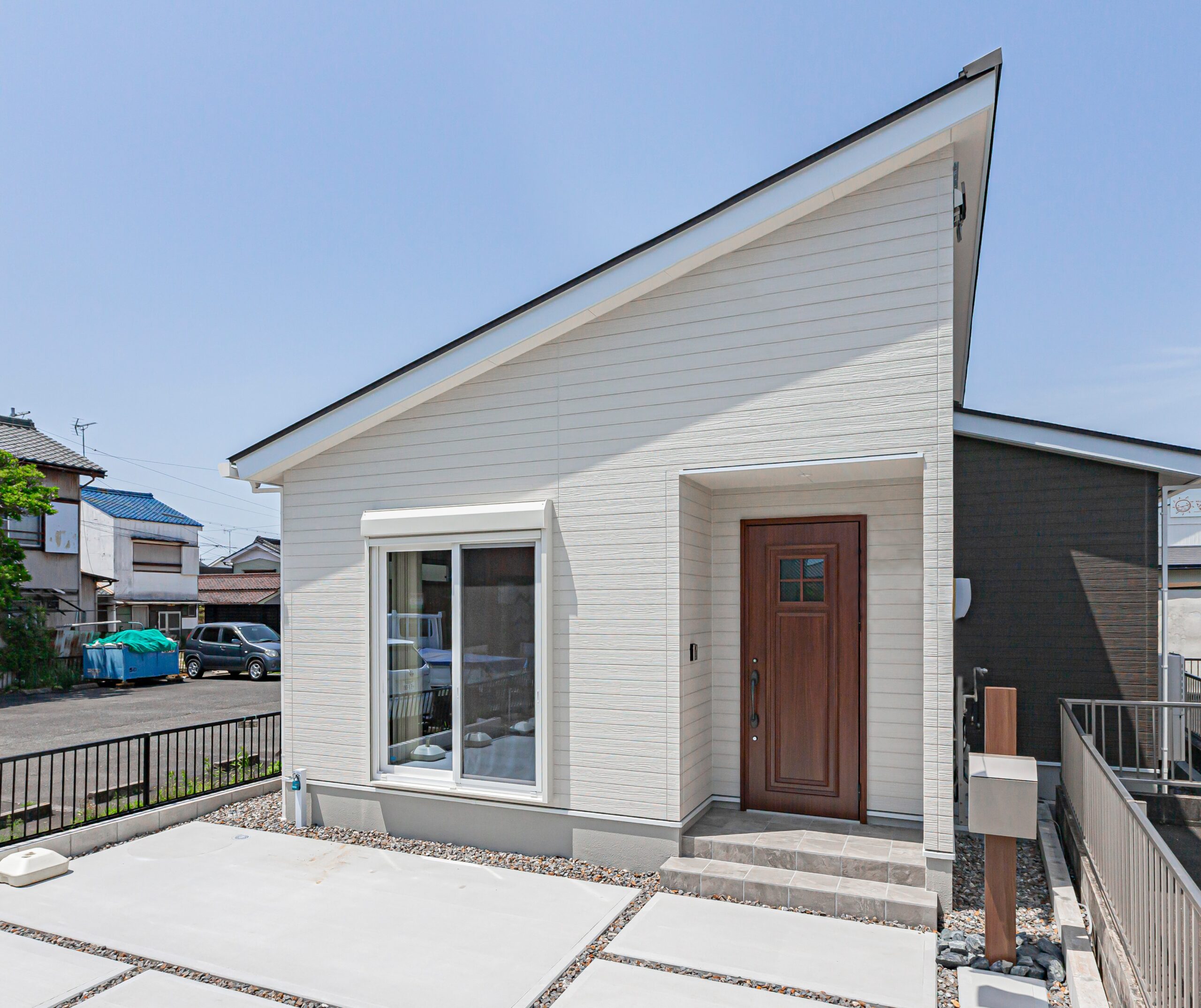 【好評販売中☆彡】◆半田小学校まで徒歩2分◆駅徒歩10分の好立地に誕生◆