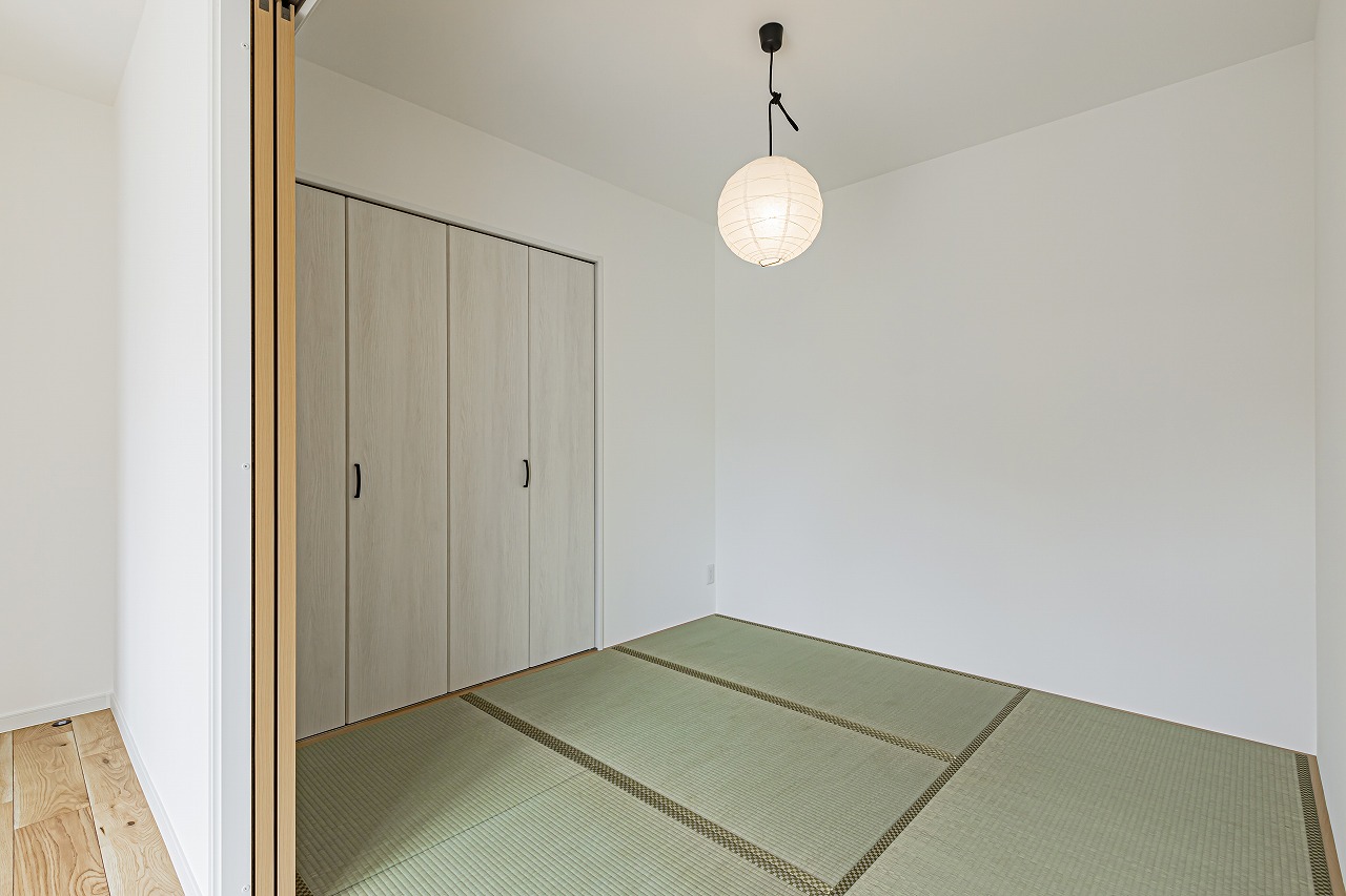 ただいま手洗い動線の白い平屋