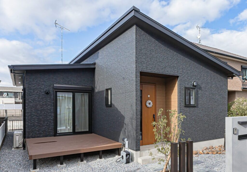 ご夫婦のこだわりを追求した居住空間~豊橋店~
外観