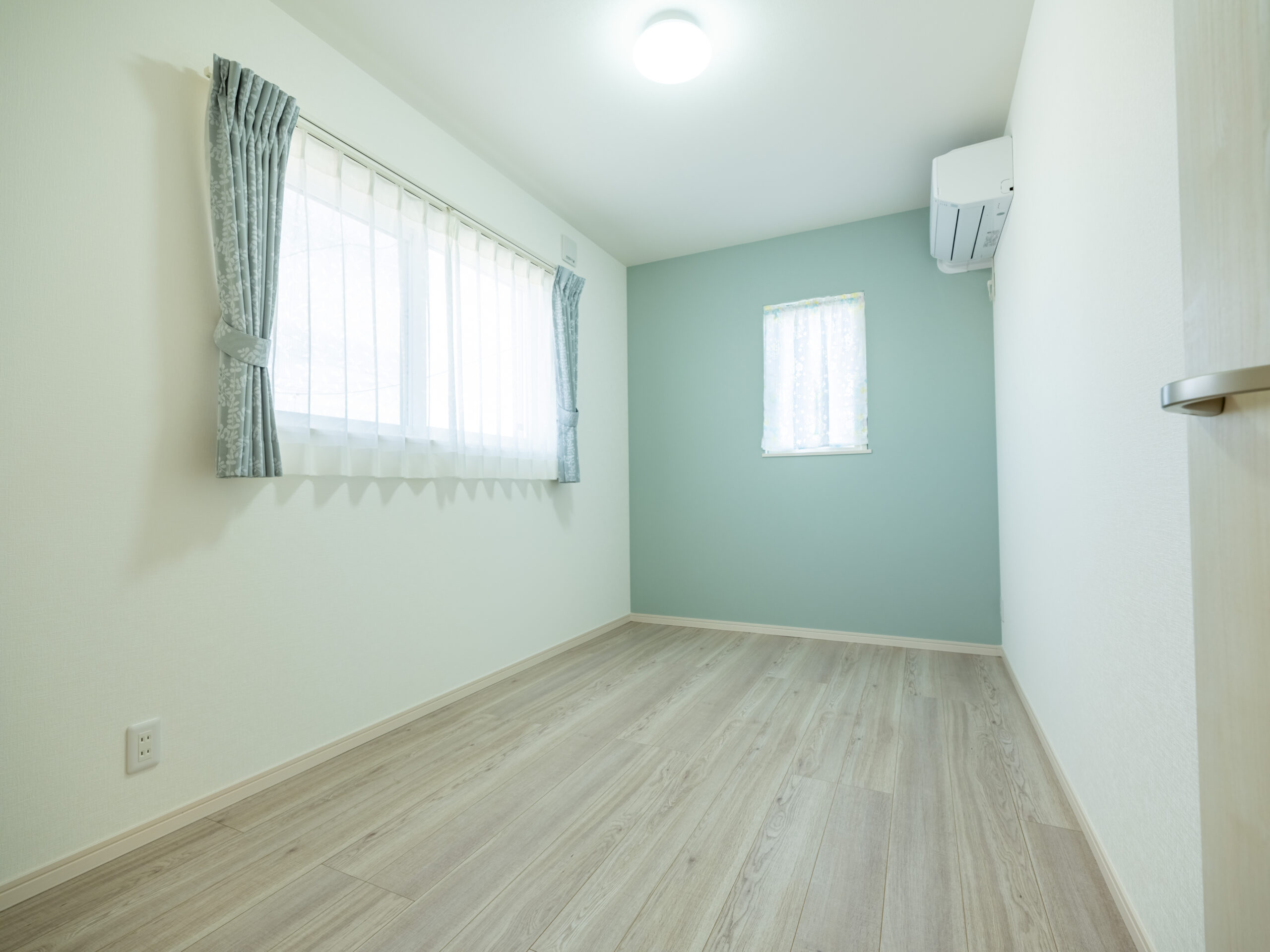 榛原郡の2階建て注文住宅実例｜寝室