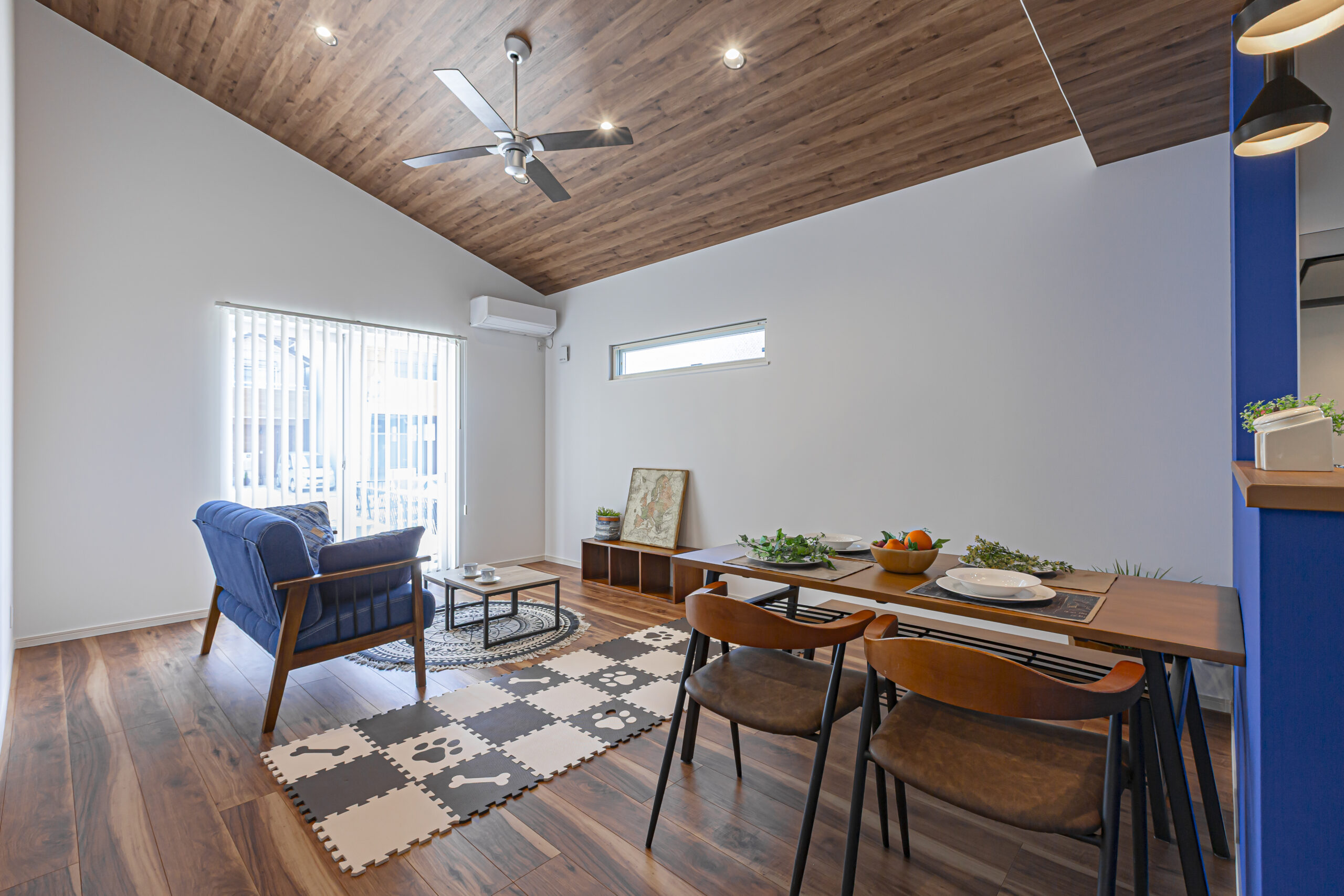 平屋なのに、勾配天井が特徴的なお家　～半田店～