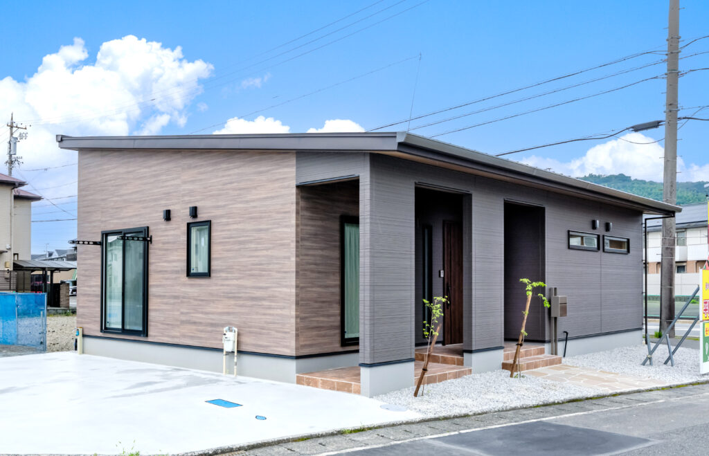 「30坪未満で建てる3LDK平屋｜家事ラクな間取りのアイディアとおしゃれな実例を紹介