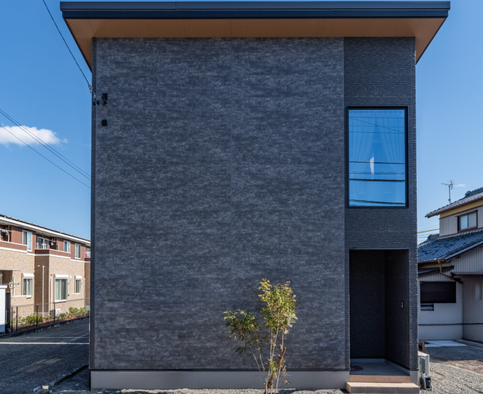 家族空間のつながりを重視したオープンな空間 ~藤枝店~
藤枝店/
ニコニコ住宅