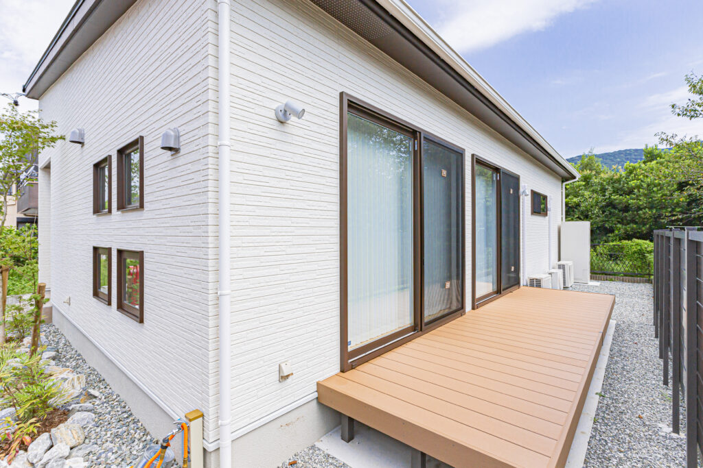 明るくかわいい平屋のお家
豊橋店/
TATTA!【コミコミ定額制で自由設計】
ウッドデッキ