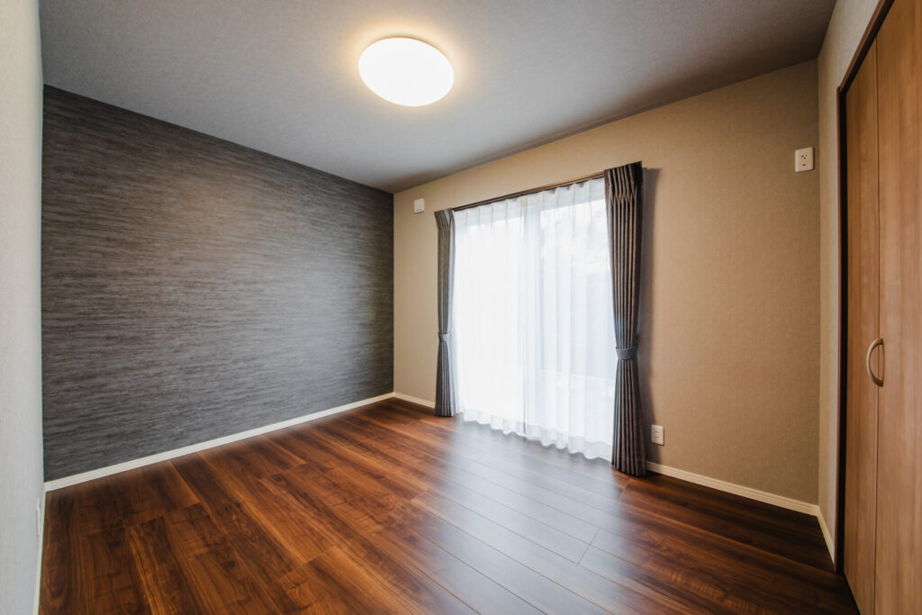 シンプルな白い外壁の平屋〜磐田店〜