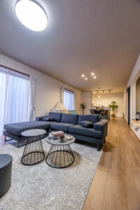 モノトーンでまとめたかっこいい平屋～藤枝店～