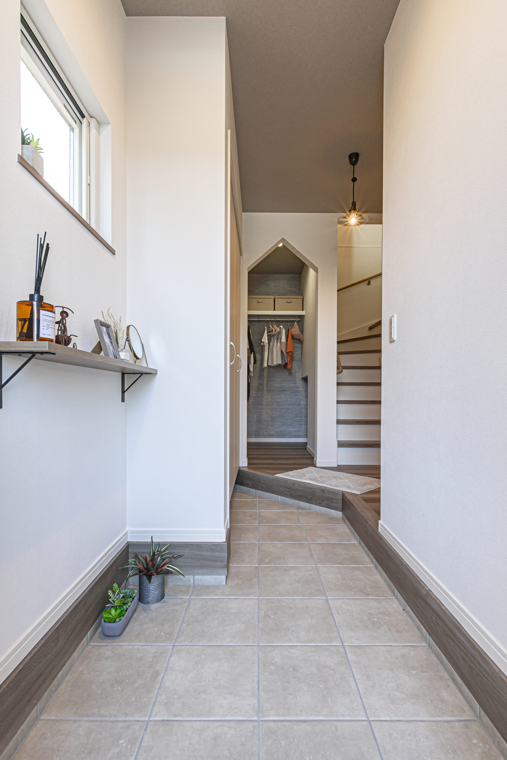 ニコニコ住宅＊磐田市一言