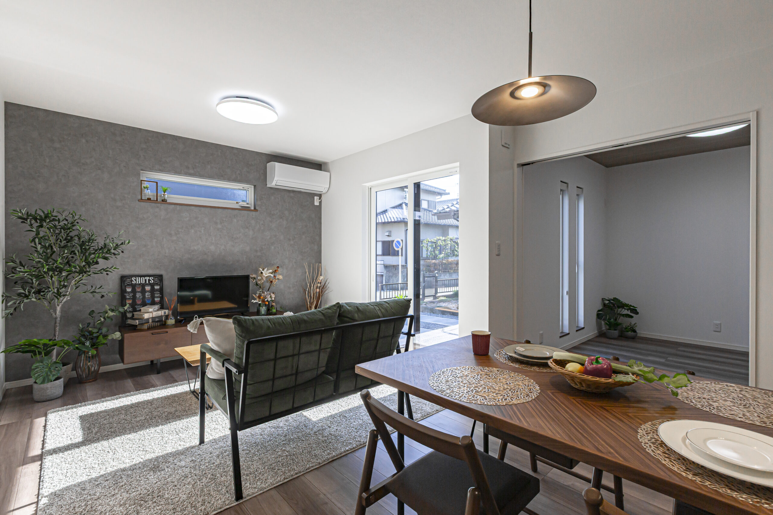 ニコニコ住宅＊磐田市一言