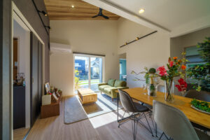 家族と寄り添う時間の増える平屋