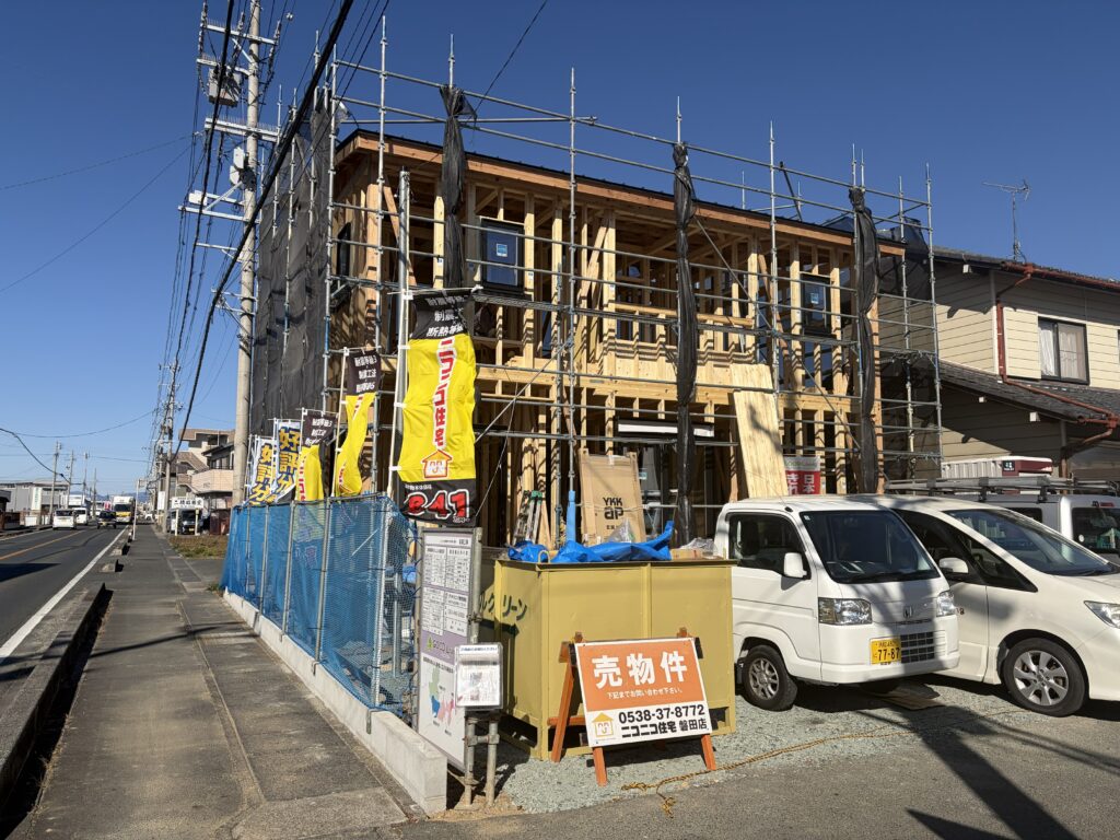 🎨グレーの外観が魅力｜磐田市千手堂モデルハウス上棟しました🏠✨