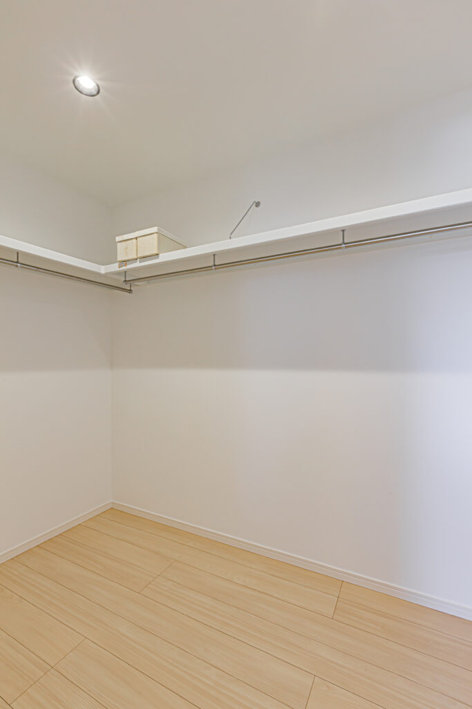 クローゼット　扉問題【愛知・半田店】