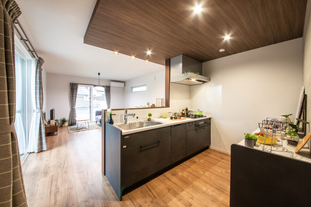 中庭のある平屋の住まい
磐田店／ 
平屋生活
キッチン