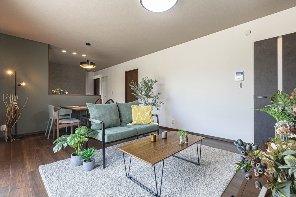 23坪　インダストリアルデザインの平屋　
有玉店／ 
平屋生活
LDK